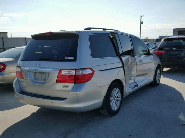 5FNRL38897B042625 - 2007 HONDA ODYSSEY TO SILVER photo 4