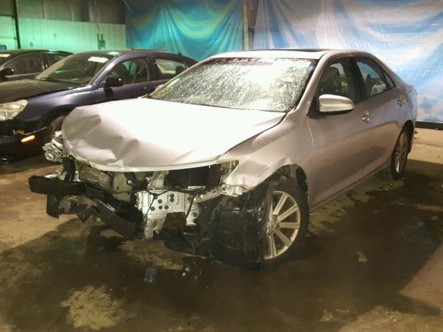 4T4BF1FK8DR328871 - 2013 TOYOTA CAMRY L SILVER photo 2