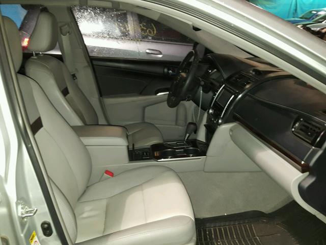 4T4BF1FK8DR328871 - 2013 TOYOTA CAMRY L SILVER photo 5