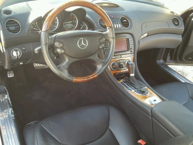 WDBSK71F47F130352 - 2007 MERCEDES-BENZ SL 550 BLACK photo 9