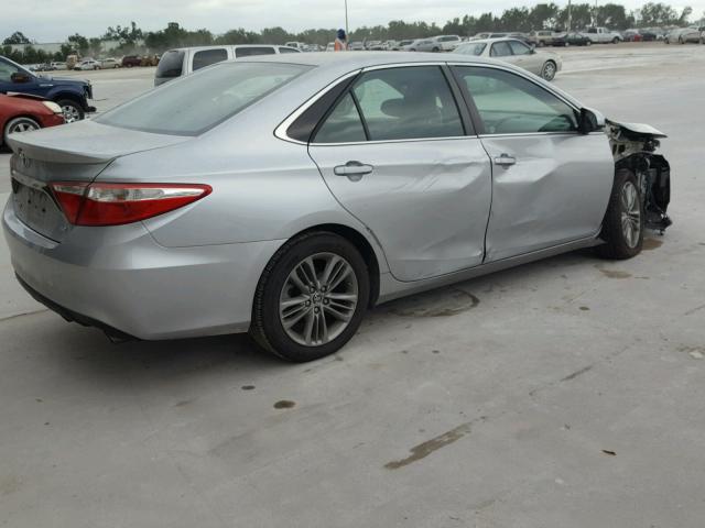 4T1BF1FK3FU493000 - 2015 TOYOTA CAMRY LE SILVER photo 4