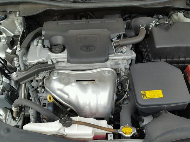 4T1BF1FK3FU493000 - 2015 TOYOTA CAMRY LE 银色 照片 7
