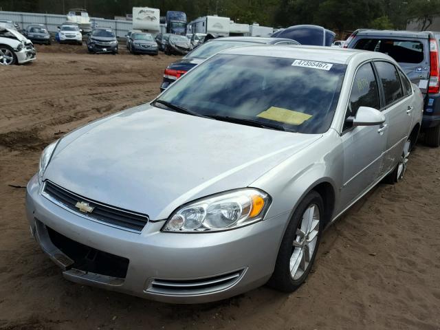 2G1WT58K069343726 - 2006 CHEVROLET IMPALA LT SILVER photo 2