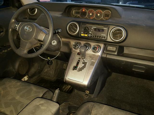 JTLZE4FE7DJ032645 - 2013 TOYOTA SCION XB 银色 照片 9