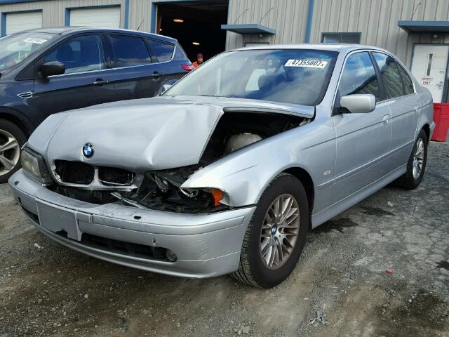 WBADT634X2CH94551 - 2002 BMW 530 I AUTO SILVER photo 2