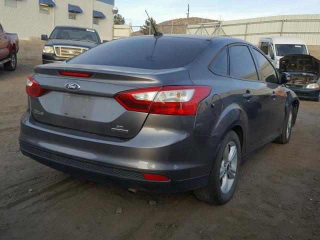 1FADP3F27EL413424 - 2014 FORD FOCUS SE GRAY photo 4