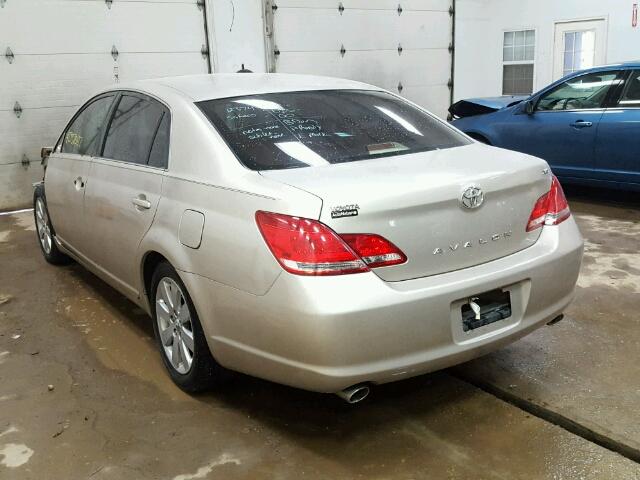 4T1BK36B45U049663 - 2005 TOYOTA AVALON XL GOLD photo 3