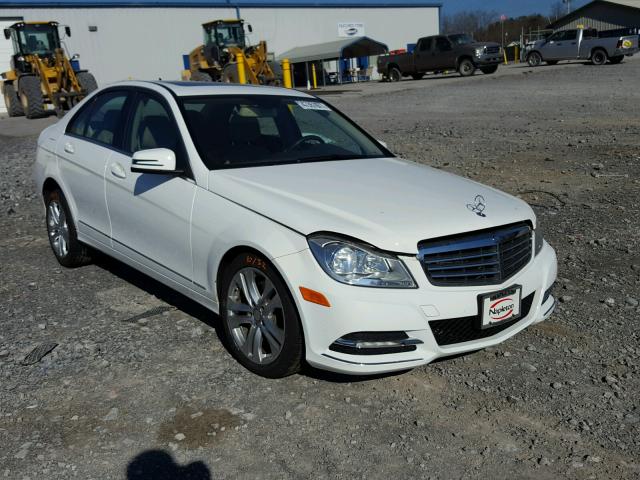 WDDGF8AB6DA831634 - 2013 MERCEDES-BENZ C 300 4MAT WHITE photo 1