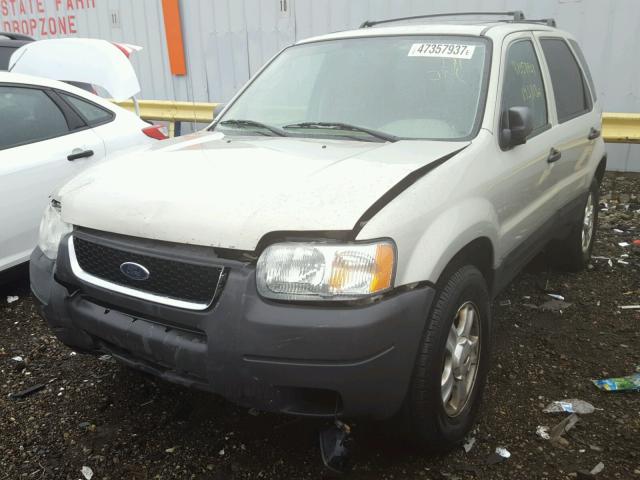 1FMYU03164KA97268 - 2004 FORD ESCAPE XLT BEIGE photo 2