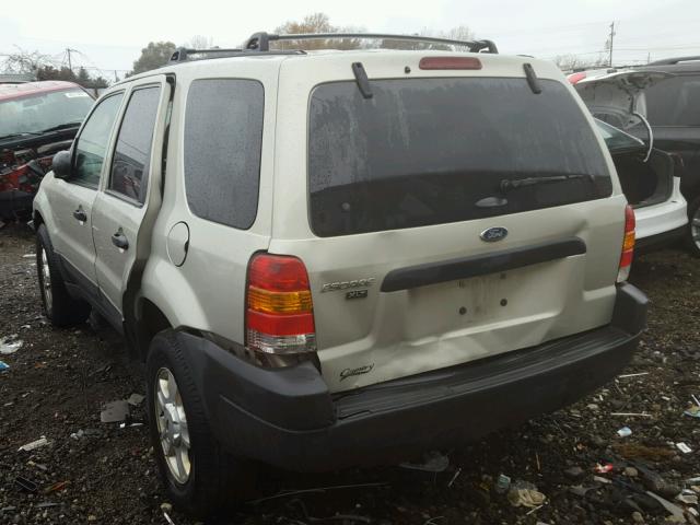 1FMYU03164KA97268 - 2004 FORD ESCAPE XLT BEIGE photo 3