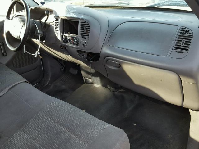 1FTRF17W72NA30267 - 2002 FORD F150 Biały zdjęcie 9