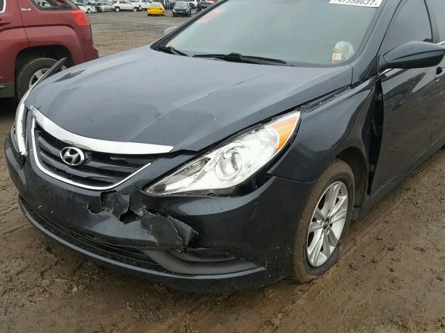 5NPEB4AC7EH865672 - 2014 HYUNDAI SONATA GLS BLUE photo 9