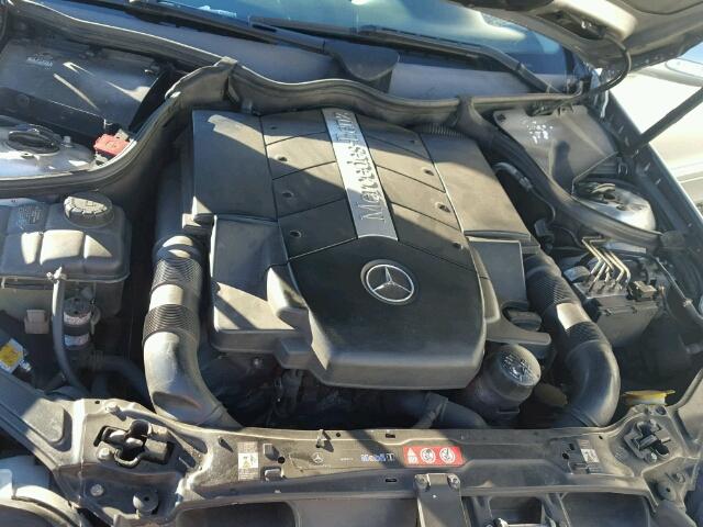 WDBTJ75J85F128882 - 2005 MERCEDES-BENZ CLK 500 GRAY photo 7