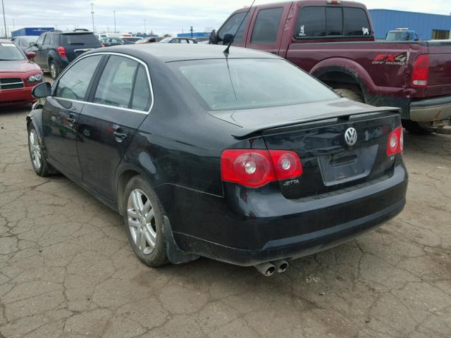 3VWEF71K17M112064 - 2007 VOLKSWAGEN JETTA WOLF BLACK photo 3