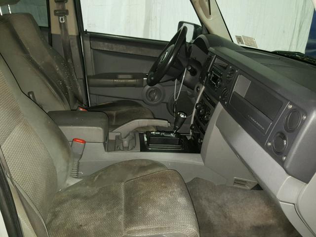 1J8HG48K47C647689 - 2007 JEEP COMMANDER Gümüş foto 5