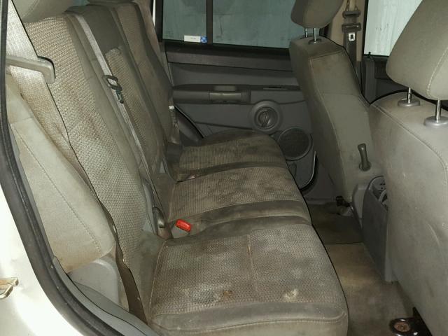 1J8HG48K47C647689 - 2007 JEEP COMMANDER Gümüş foto 6