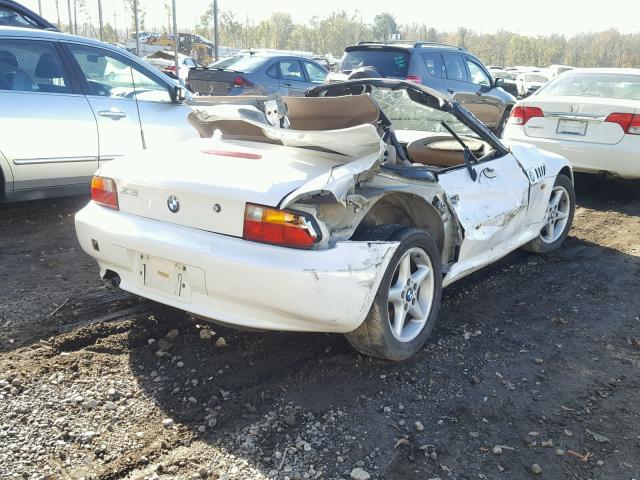 4USCJ3320VLC06964 - 1997 BMW Z3 2.8 WHITE photo 4