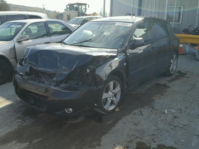 JM1BK143741132959 - 2004 MAZDA 3 HATCHBAC BLACK photo 2