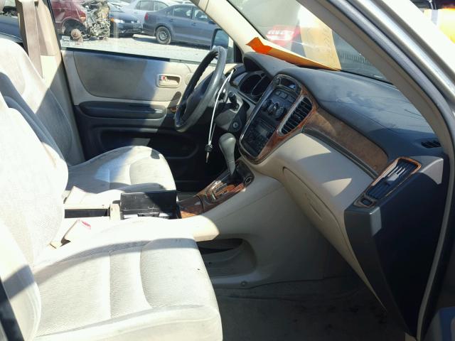 JTEGF21AX20042108 - 2002 TOYOTA HIGHLANDER TAN photo 5