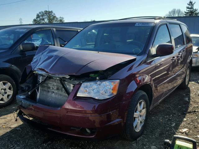 2A8HR54P18R823348 - 2008 CHRYSLER TOWN & COU 栗色 照片 2