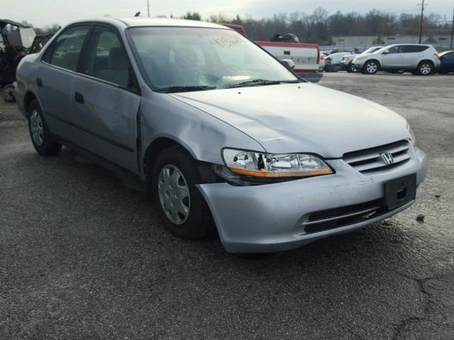 1HGCF86441A067346 - 2001 HONDA ACCORD DX SILVER photo 1