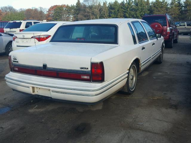 1LNLM82W2RY695027 - 1994 LINCOLN TOWN CAR S WHITE photo 4