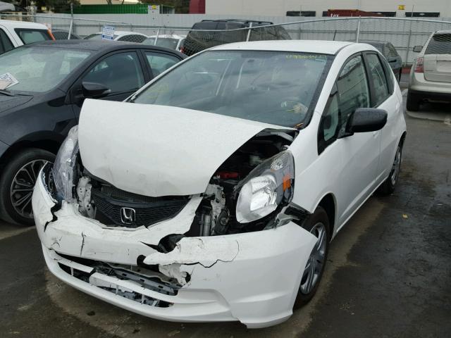 JHMGE8H38BC023801 - 2011 HONDA FIT WHITE photo 2