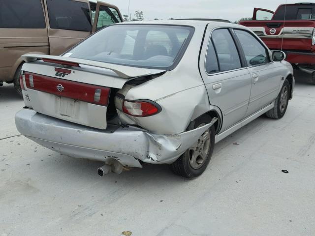 3N1BB41D8XL003563 - 1999 NISSAN SENTRA SE SILVER photo 4