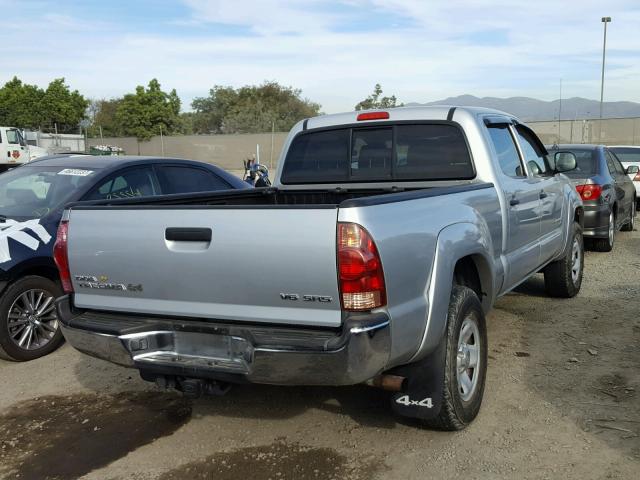 5TEMU52N87Z379478 - 2007 TOYOTA TACOMA DOU SILVER photo 4