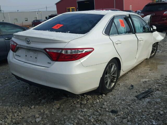 4T1BF1FKXGU204292 - 2016 TOYOTA CAMRY LE WHITE photo 4