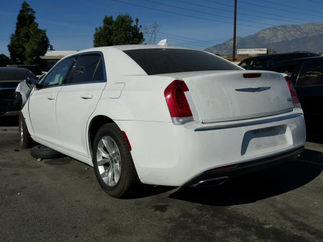 2C3CCAAG3GH211791 - 2016 CHRYSLER 300 LIMITE WHITE photo 3