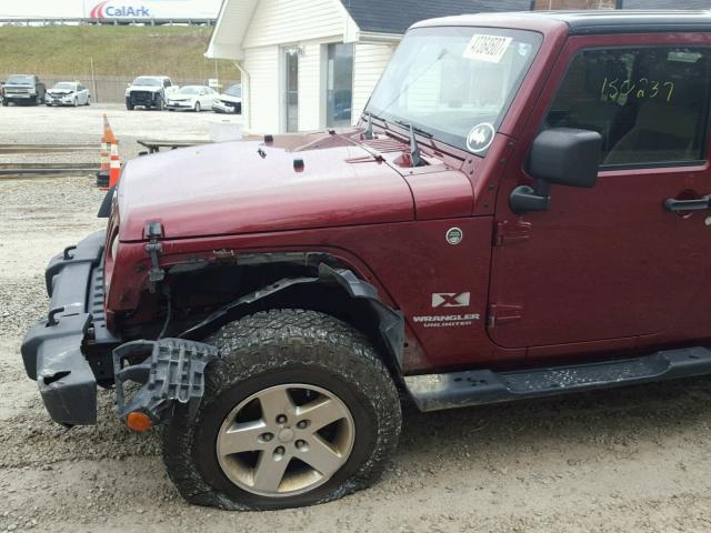 1J4GA39189L769621 - 2009 JEEP WRANGLER U MAROON photo 9