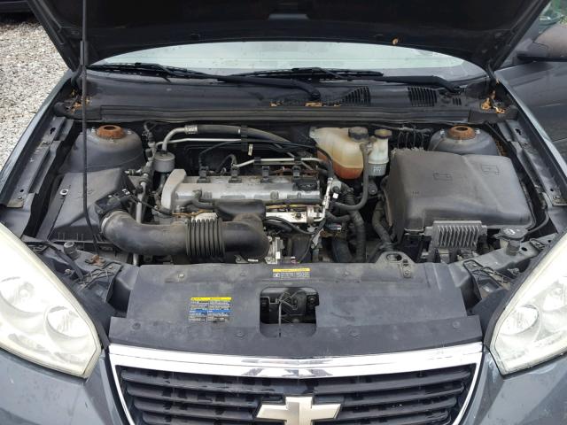 1G1ZS58FX8F140260 - 2008 CHEVROLET MALIBU LS ნაცრისფერი ფოტო 7