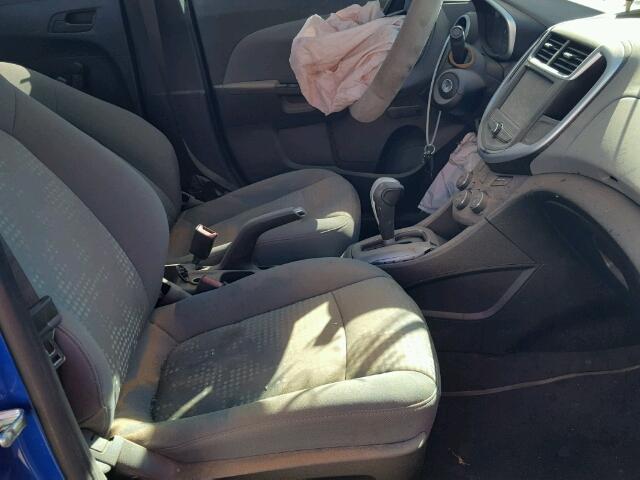 1G1JB5SH4H4102218 - 2017 CHEVROLET SONIC LS 蓝色 照片 5