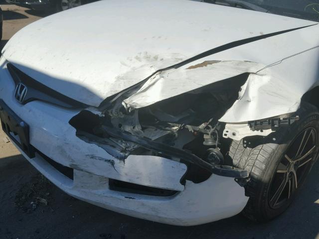 1HGCM72504A024464 - 2004 HONDA ACCORD EX WHITE photo 9