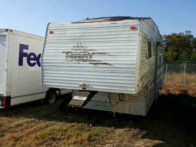 1EA5J2729Y1480554 - 2000 TERR CAMPER WHITE photo 2