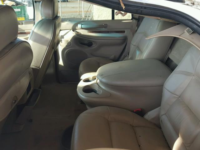 5LMEU27A01LJ04422 - 2001 LINCOLN NAVIGATOR WHITE photo 6