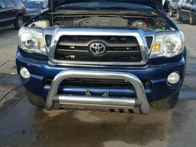 5TELU42N25Z056210 - 2005 TOYOTA TACOMA DOU BLUE photo 7