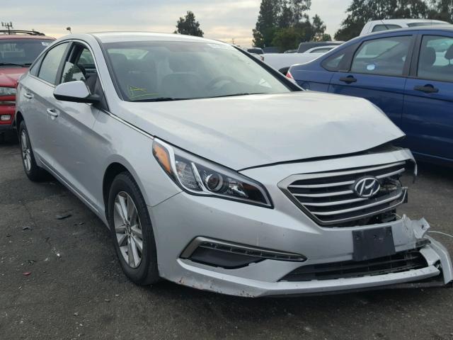 5NPE24AF0FH040360 - 2015 HYUNDAI SONATA SE SILVER photo 1