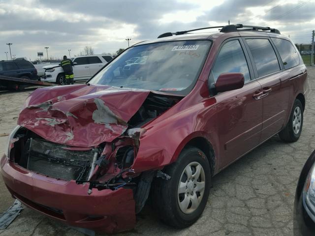 KNDMB233486242019 - 2008 KIA SEDONA EX RED photo 2