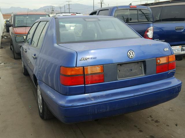 3VWRB81H7WM224860 - 1998 VOLKSWAGEN JETTA GL BLUE photo 3