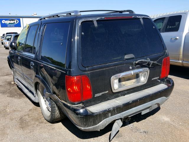 5LMRU27A5XLJ17161 - 1999 LINCOLN NAVIGATOR 黑色 照片 3