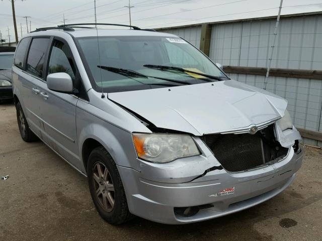 2A4RR5D14AR166374 - 2010 CHRYSLER TOWN & COU SILVER photo 1