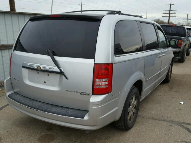 2A4RR5D14AR166374 - 2010 CHRYSLER TOWN & COU SILVER photo 4