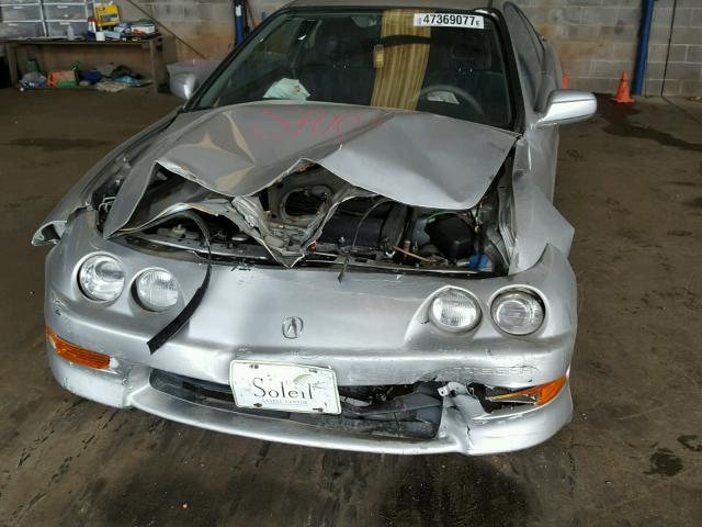 JH4DC4450YS000245 - 2000 ACURA INTEGRA LS SILVER photo 9