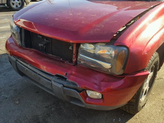 1GNDS13S022112651 - 2002 CHEVROLET TRAILBLAZE RED photo 9