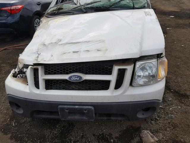 1FMZU67K94UC30359 - 2004 FORD EXPLORER S WHITE photo 9