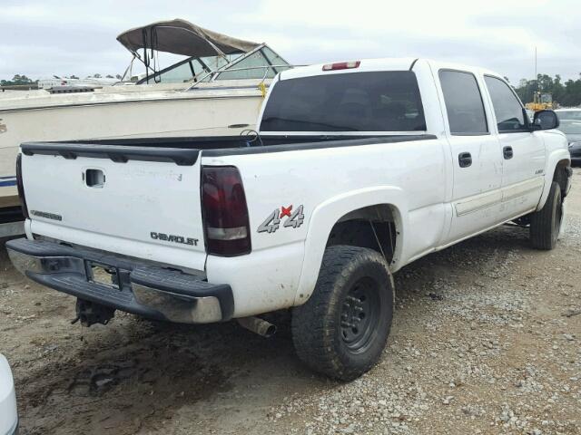 1GCGK23U34F263153 - 2004 CHEVROLET SILVERADO WHITE photo 4