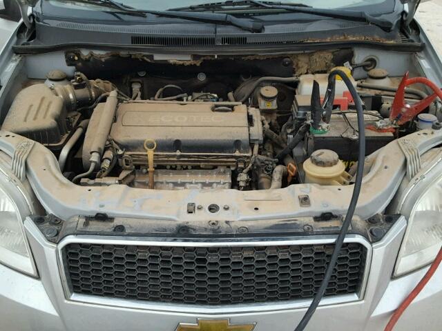 KL1TD6DE4BB189776 - 2011 CHEVROLET AVEO LS SILVER photo 7