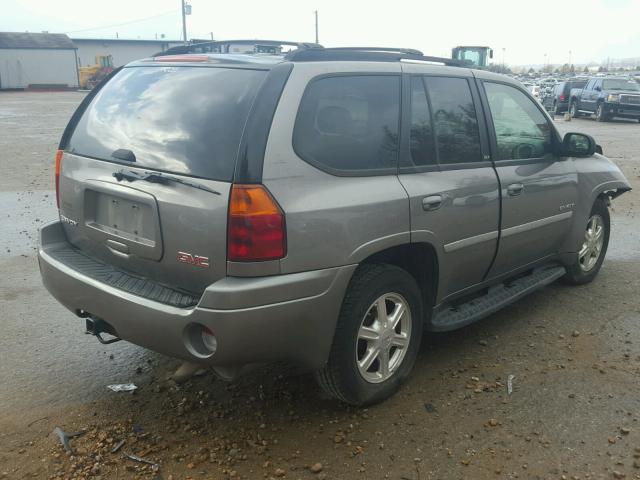 1GKDT13S662279502 - 2006 GMC ENVOY BROWN photo 4